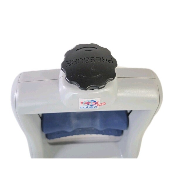 ROLEO Pro Therapeutic Hand Arm Massager Carpal Tunnel Tennis Elbow Pain Relief - Picture 5 of 6